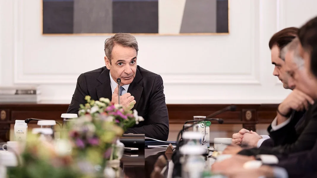 Στα τέλη Μαρτίου η νέα αύξηση του κατώτατου μισθού