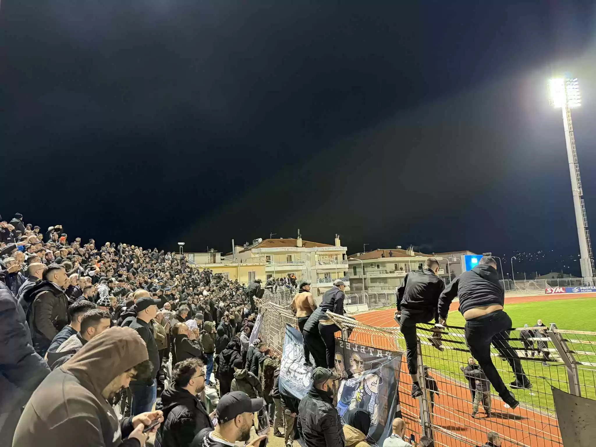 Έκαναν «Γεντί Κουλέ» τη Λιβαδειά! (Photos, Videos)