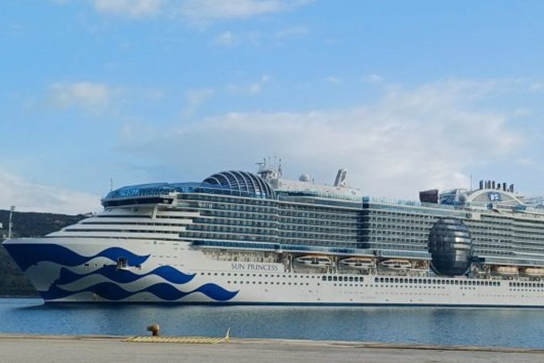 krouazieroploio xania souda