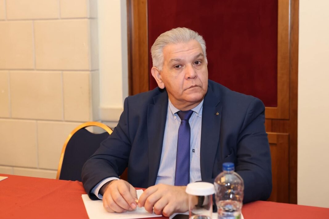 Βαγγέλης Καρκανάκης: «Ζητήσαμε από τους βουλευτές να είναι συντονιστές στην αυριανή εκδήλωση για την Κρητική διατροφή και το δέχτηκαν. Θα τοποθετηθούν στο τέλος»