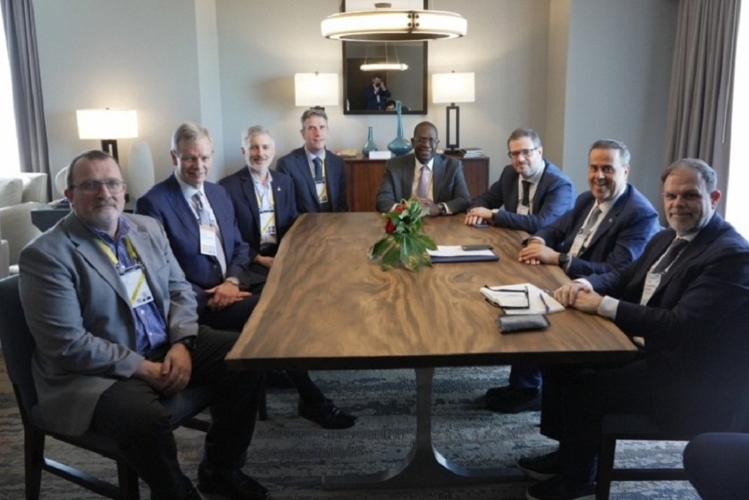 chevron-papastavrou sinantisi