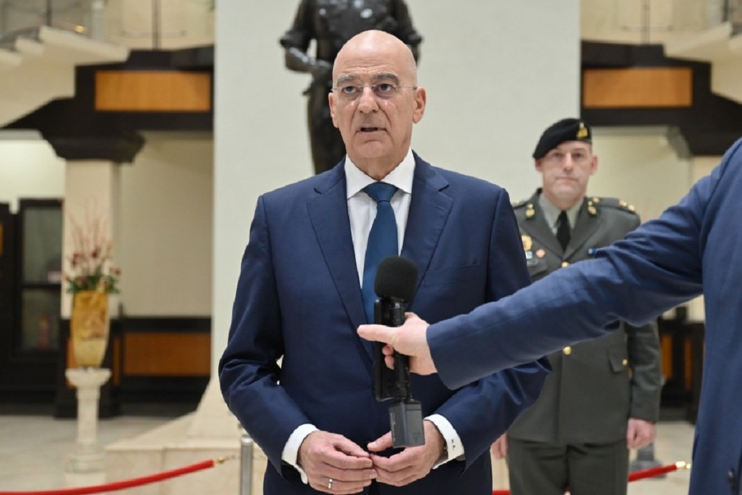 dendias, ethniki amina