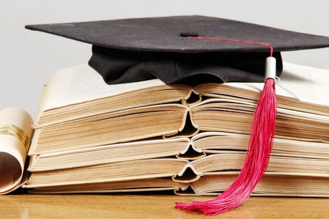 Πρόστιμα και συλλήψεις σε έξι εκπαιδευτήρια – Εξαπατούσαν πελάτες με μαϊμού πτυχία