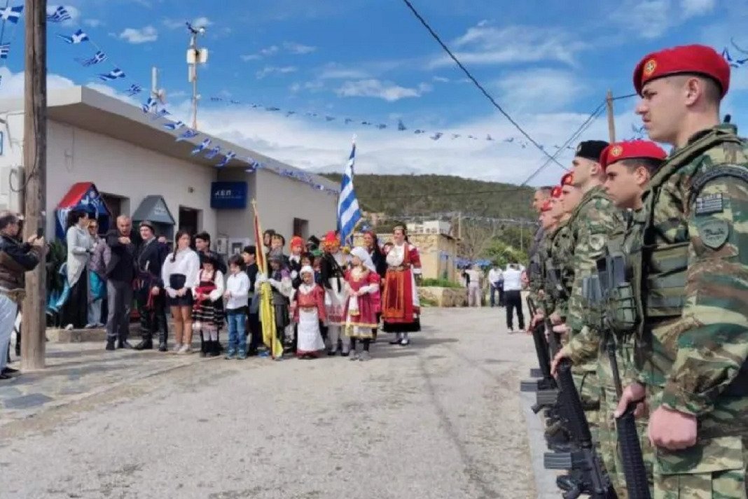 gaudos apokleismenoi mathites