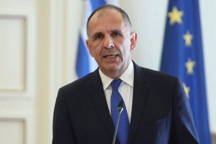 gerapetritis sinantisi athina
