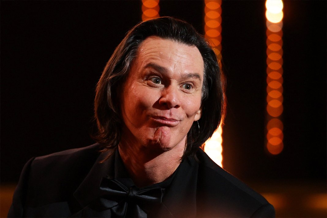 Τι τρέχει με τον Τζιμ Κάρεϊ;