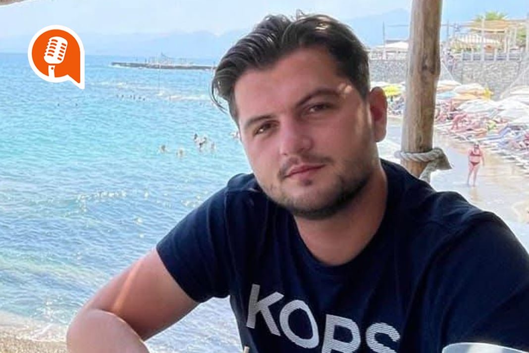 manos kokolakis malades