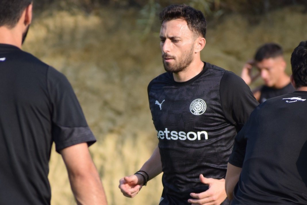 ofi zisis karaxalios