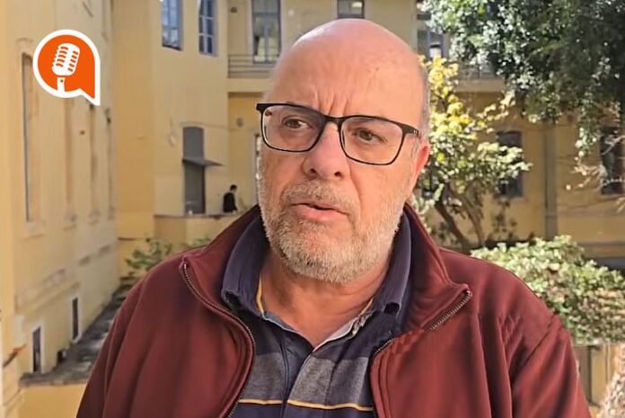 Νίκος Περουλάκης: «Δουλεύουμε μέσα σε κατσαρίδες και ποντίκια στα δικαστήρια των Χανίων»