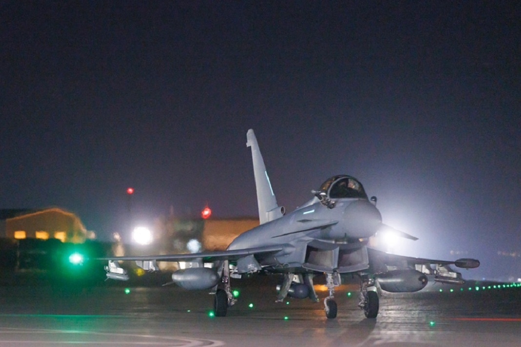 Η Βρετανία κάνει λόγο για «φερόμενο πλήγμα drone» στη στρατιωτική βάση της στην Κύπρο