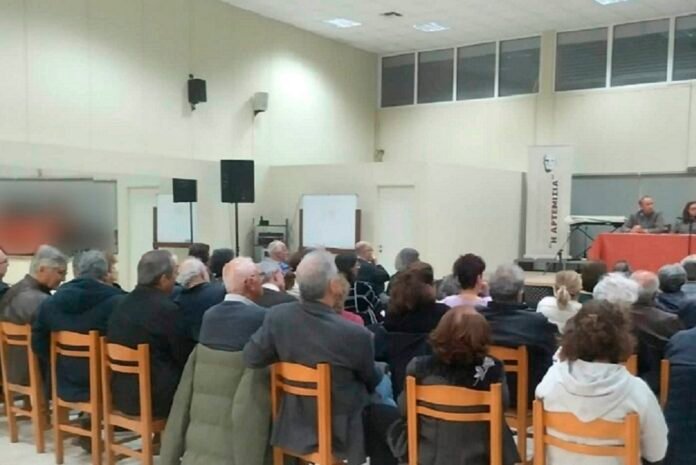 synantisi nea alikarnasso