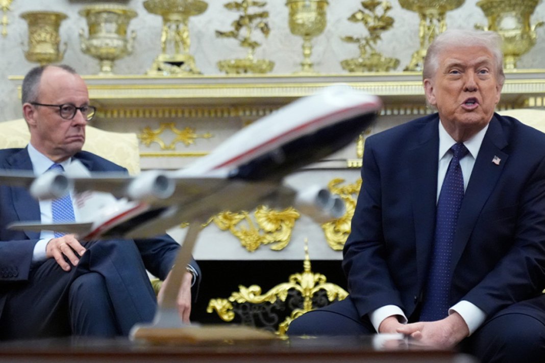 Έξαλλος ο Τραμπ με Σάντσεθ, διακόπτει το εμπόριο με Ισπανία ενώ απαξιώνει τον βρετανό πρωθυπουργό