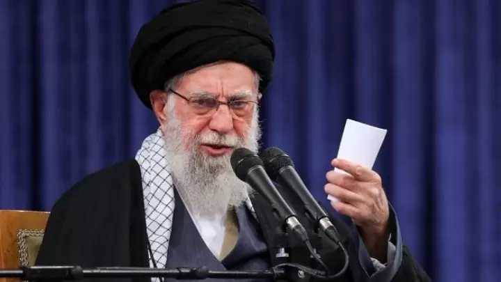 Το Ιράν επιβεβαιώνει τον θάνατο του ανώτατου ηγέτη του Χαμενεΐ