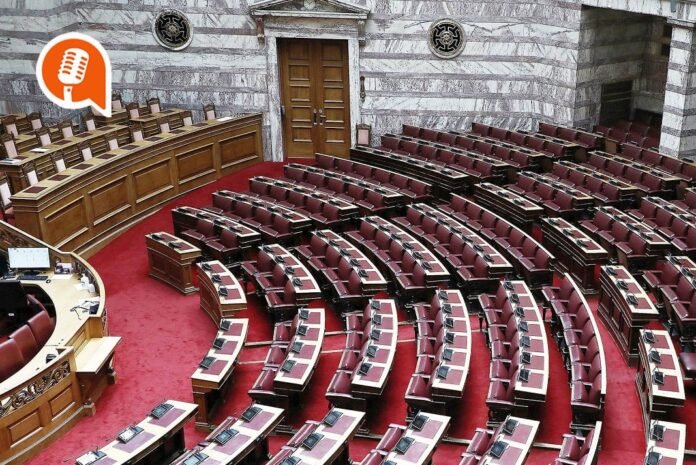 Γ. Μακρυγιάννης: «Δύσκολα θα ψήφιζαν οι βουλευτές τη μείωση από 300 σε 200»