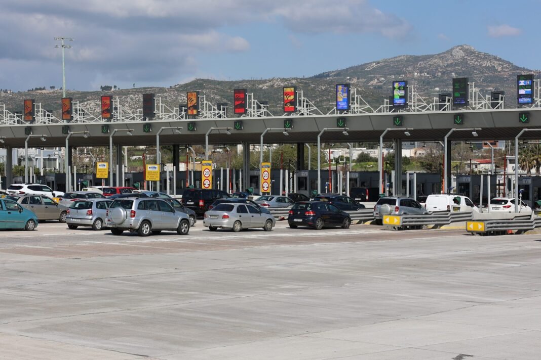 Επιστροφή εκδρομέων του Πάσχα: Σημειωτόν από τον Ισθμό μέχρι την Κινέτα