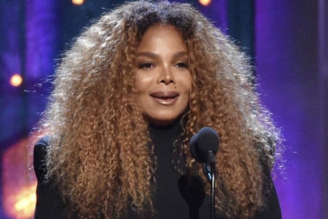 apousa h tzanet jackson