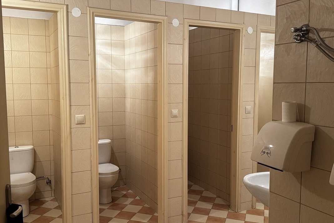 Σε χρήση δυο νέες δημόσιες τουαλέτες στο κέντρο του Ηρακλείου