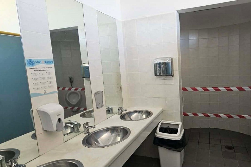 Εικόνα εγκατάλειψης στο Ενυδρείο Κρήτης στην αρχη τις σεζόν (Photos)