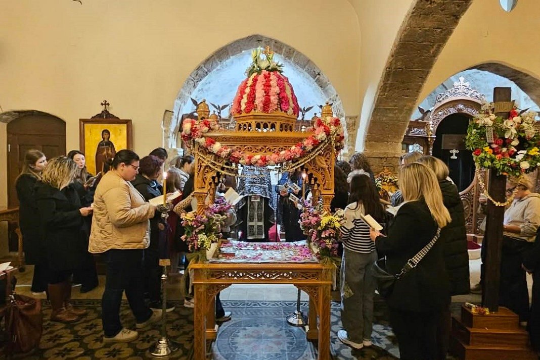 Οι επιτάφιοι στην Κρήτη – Πίστη, δέος και κατάνυξη