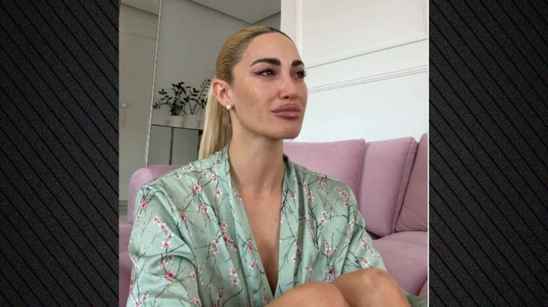 Το βίντεο της Ιωάννας Τούνη για τη σύλληψή της: Ο κακοποιητής μου βγήκε να γιορτάσει ότι το όνομά του δεν μαθεύτηκε ποτέ, λέει δακρυσμένη