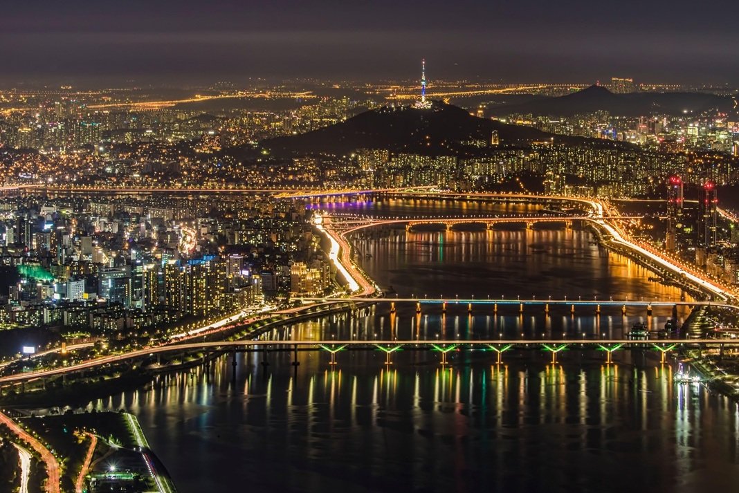 mia nea matia sto nam tzoun paik