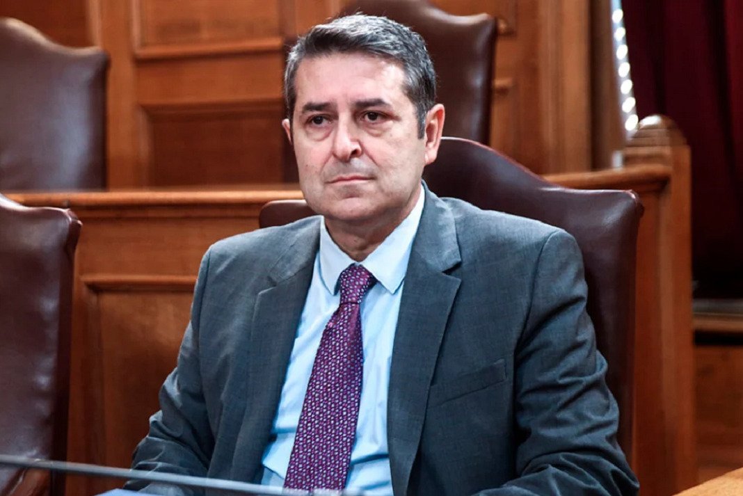 milonakis lipothimiko epeisodio