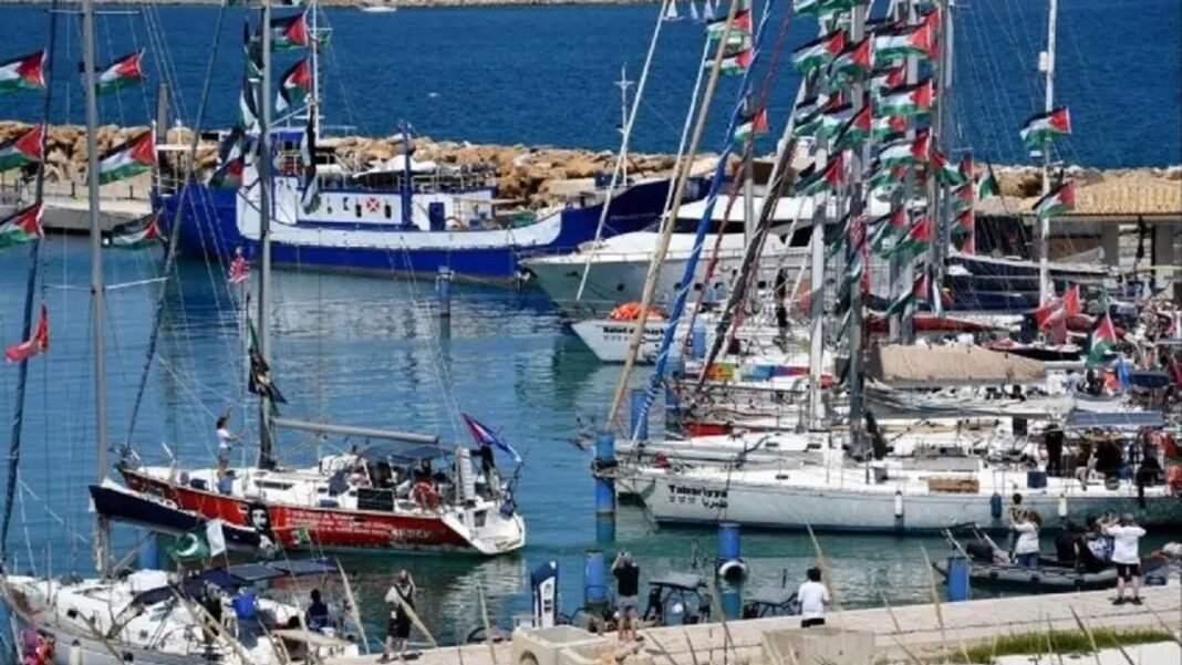 Ο στόλος για τη Γάζα περικυκλώθηκε από τον στρατό του Ισραήλ