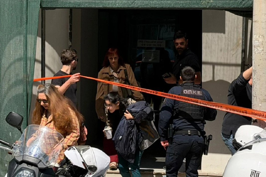 se ekseliksi ereunes gia enopla peristatika