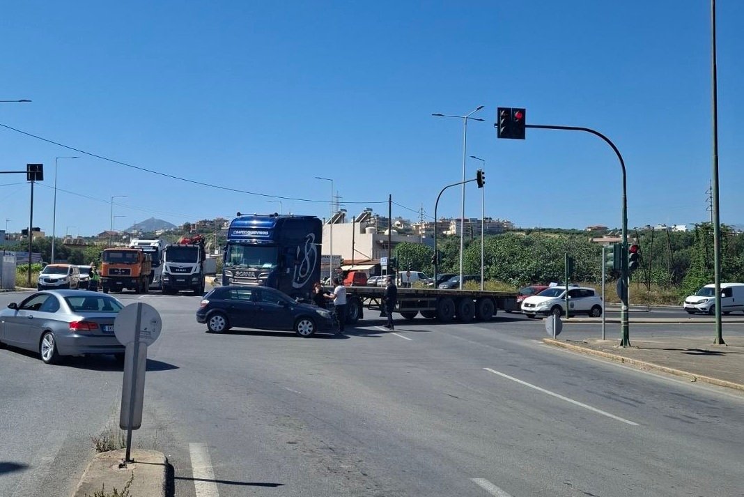 sigrousi traktora me IX.