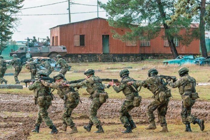 Νέος νόμος για τη θητεία στον Στρατό: Αντί για λούφα… στην παραμεθόριο