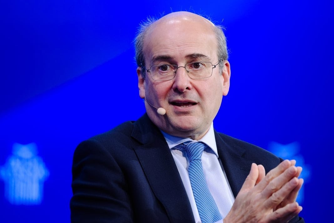 xatzidakis giati i kivernisi aporiptei