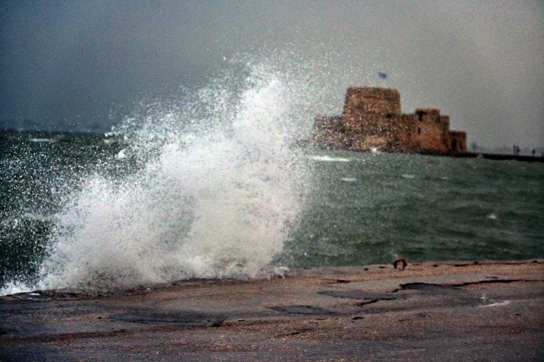 Προειδοποίηση από το Λιμεναρχείο για τον καιρό της Δευτέρας στο Ηράκλειο