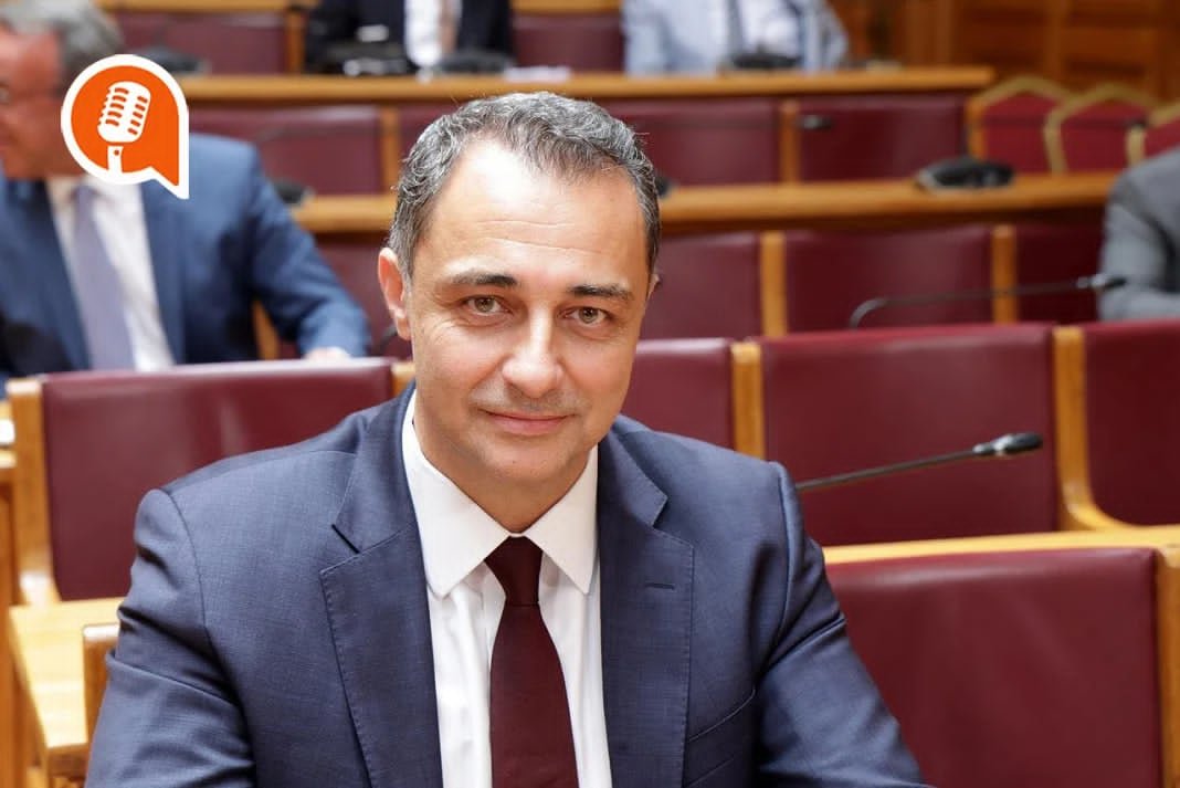 maksimos senetakis prosopikes filodoksies