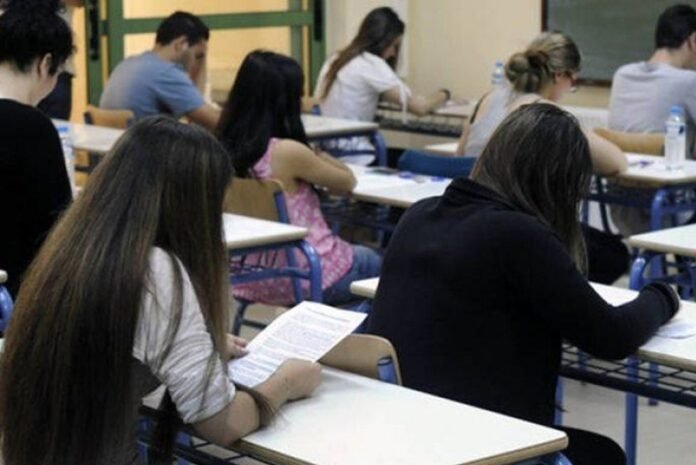 Νέο πανελλαδικό σύστημα ψυχολογικής υποστήριξης για υποψηφίους Πανελλαδικών 2026