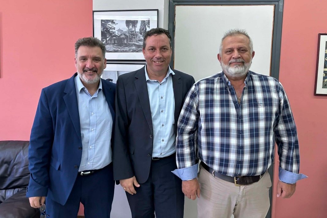 Συνάντηση Δημάρχου Αγίου Νικολάου με τον Αντιπεριφερειάρχη Τουρισμού Κυριάκο Κώτσογλου