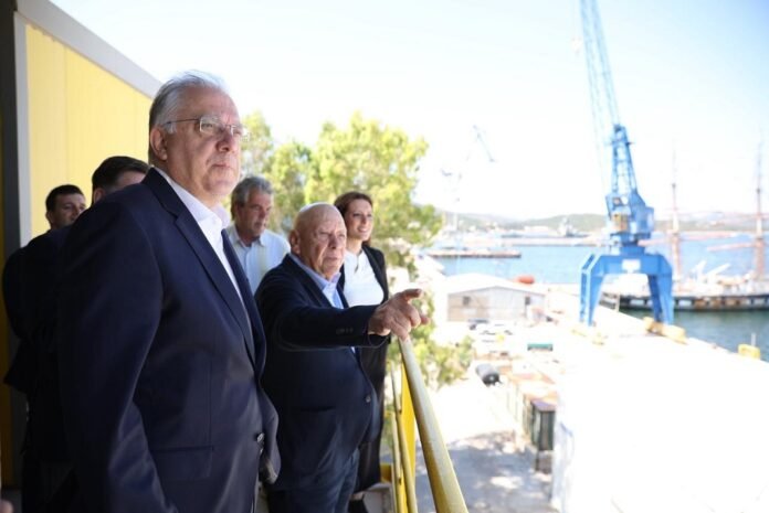 Τάκης Θεοδωρικάκος: Εθνικό στοίχημα η ναυπηγική βιομηχανία για την παραγωγική Ελλάδα
