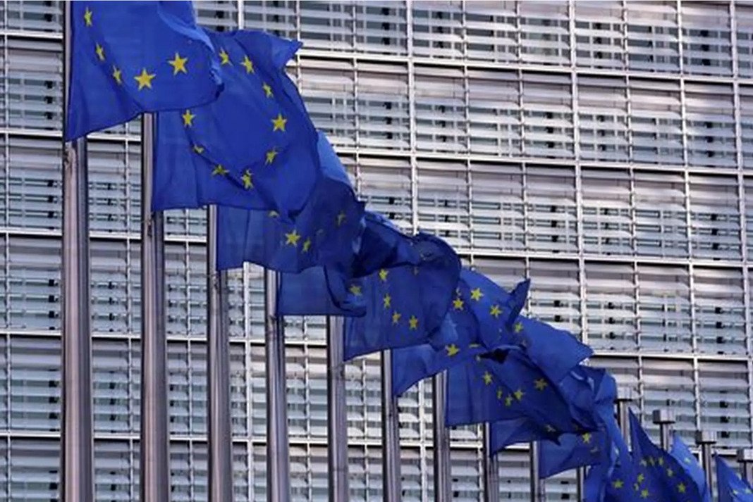 to dnt proeidopoiei gia ektokseusi
