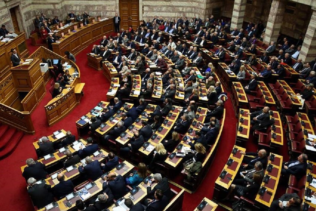 vouli se katastasi poliorkias