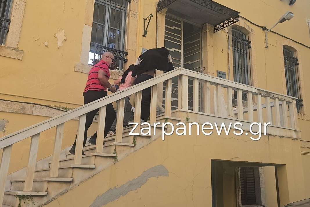 Χανιά: Ενώπιον του ανακριτή το ζευγάρι που κατηγορείται για κακοποίηση 3,5χρονης