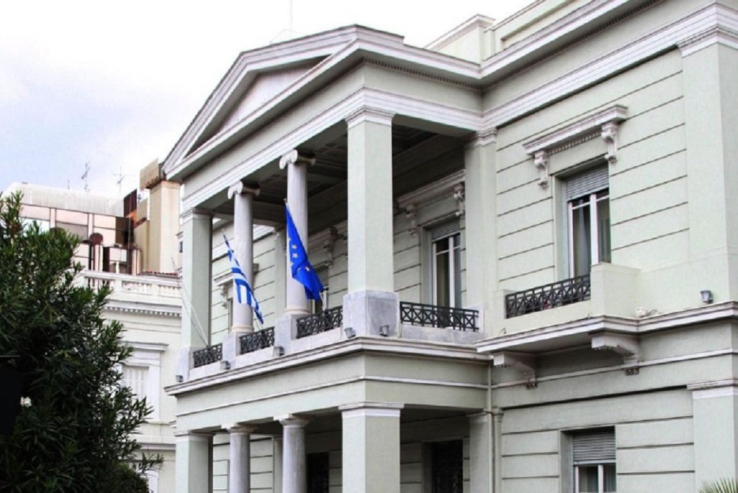 Το ΥΠΕΞ εκφράζει ανησυχία για τα επεισόδια στην Αλβανία- Να προστατευθεί η περιουσία της μειονότητας