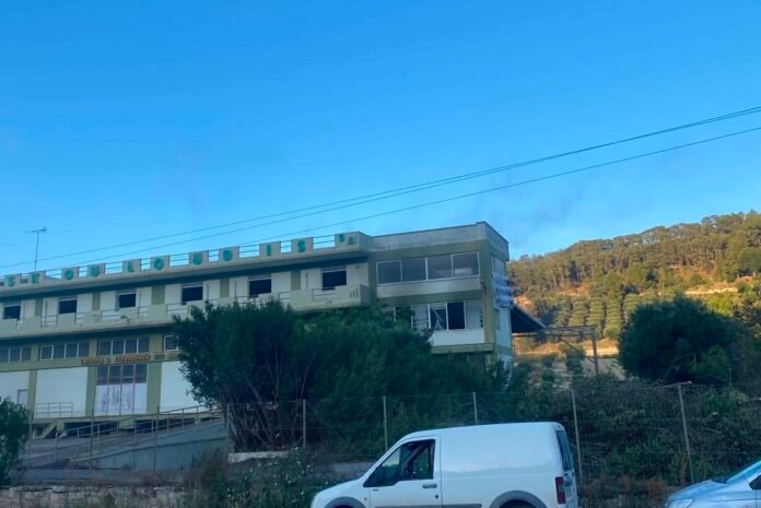 Κλιμακώνονται οι κινητοποιήσεις για τη δομή μεταναστών στους Αθανάτους