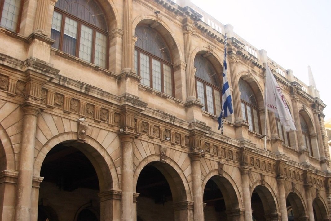 antidimarxos ypiresias gia to savvatokiriako 1