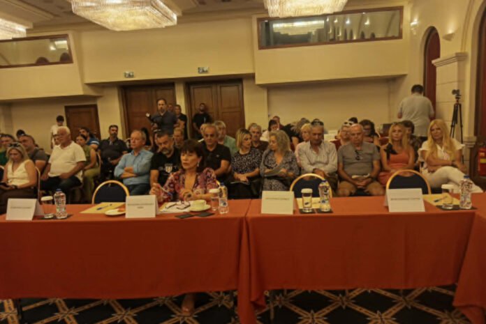 Στο επίκεντρο η δομή ματαναστών στο Περιφερειακό Συμβούλιο