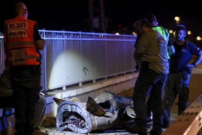 Νέα ανάφλεξη στη Μέση Ανατολή: Ισραηλινά πλήγματα στο Ιράν μετά από πυραυλική επίθεση