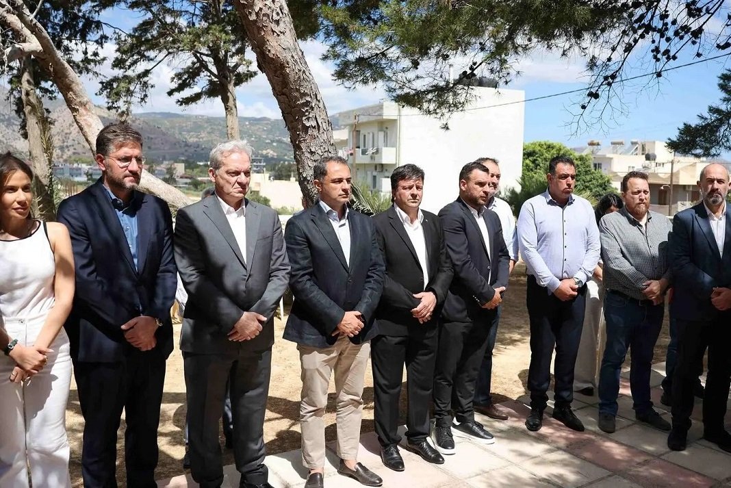 Οι Δήμοι Ηρακλείου και Μαλεβιζίου τίμησαν τη μνήμη των 62 Μαρτύρων