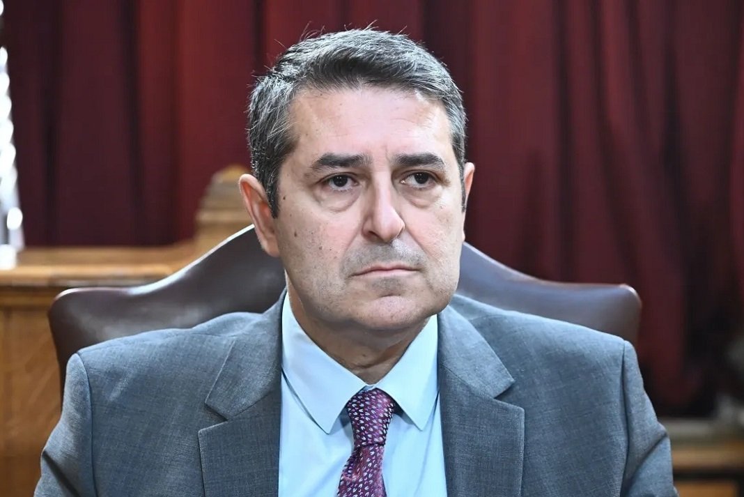 Επιστροφή στο σπίτι για τον Γιώργο Μυλωνάκη - Πήρε εξιτήριο από το κέντρο αποκατάστασης