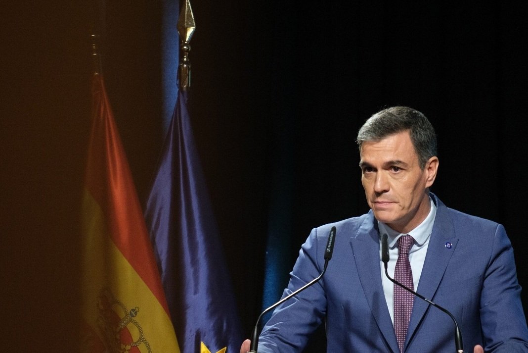 sanchez kamia gnosi gia ypothesi