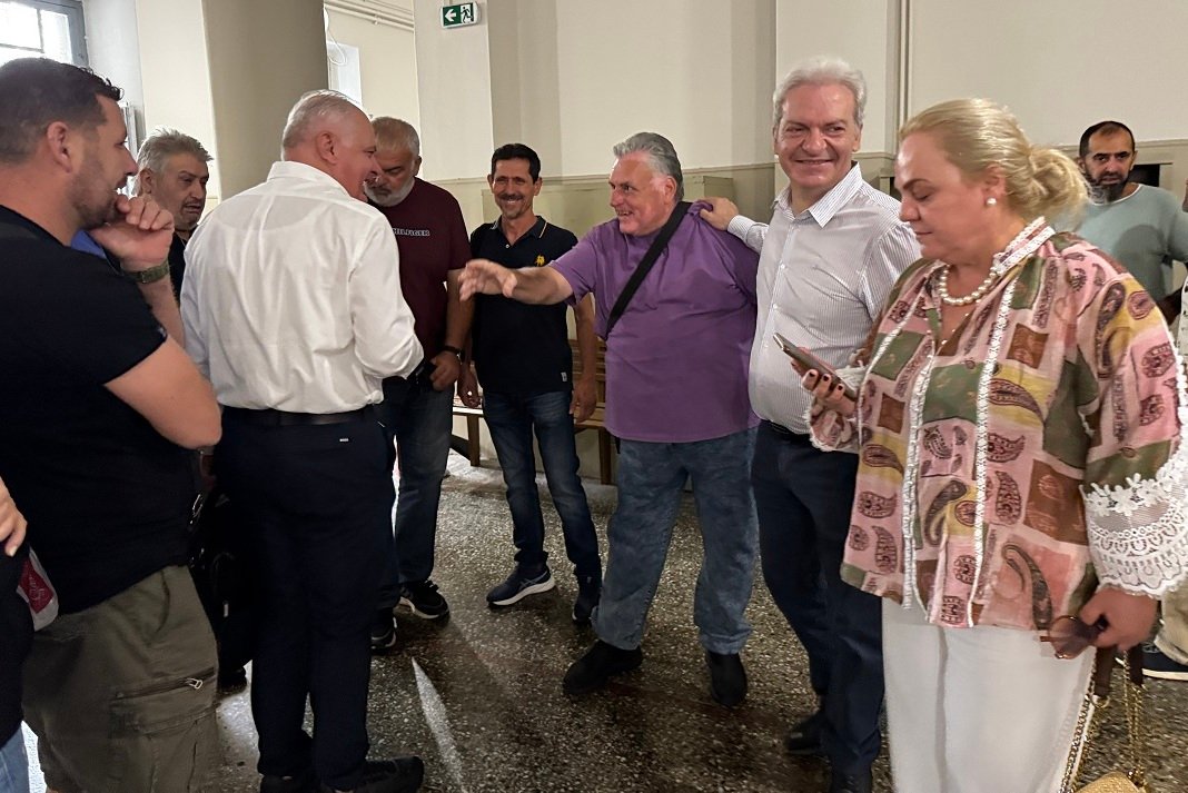 sto plevro ton ergazomenon