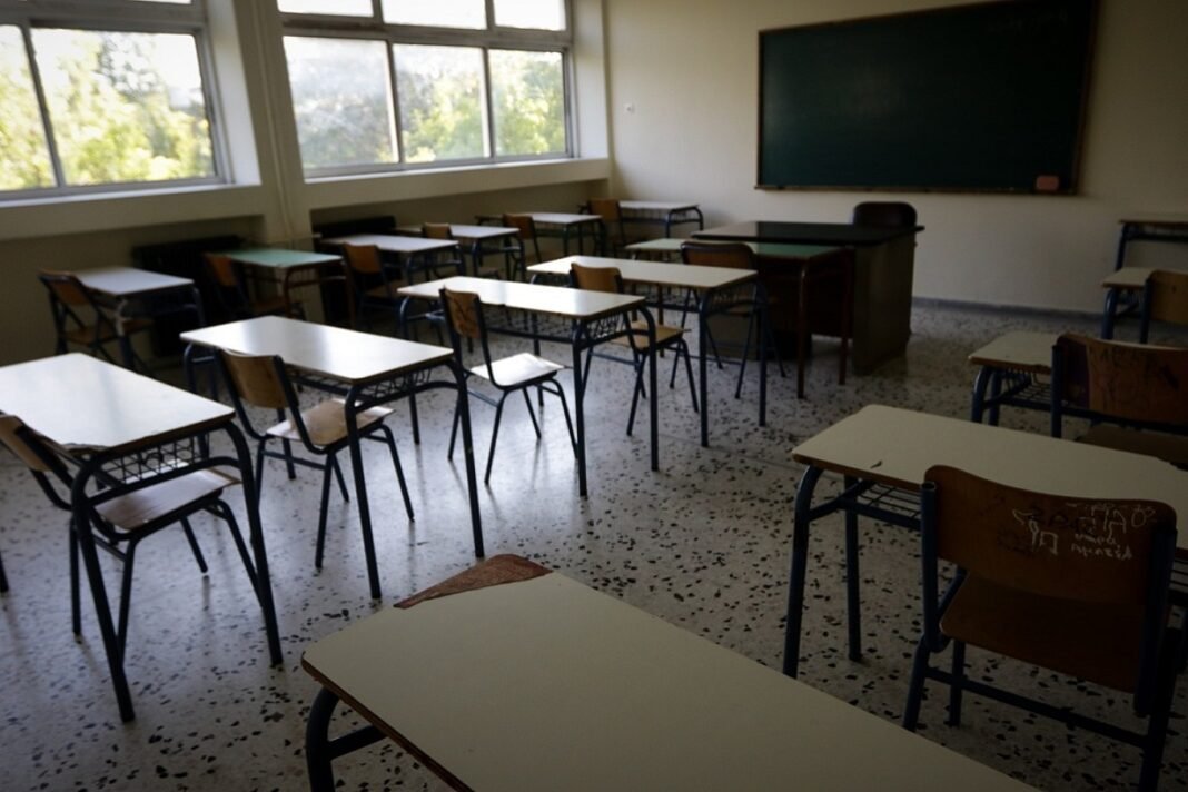 Ο χάρτης για τη νέα σχολική χρονιά: Καταργούνται 43 Νηπιαγωγεία και 32 Δημοτικά – Ποια συγχωνεύονται, πού ιδρύονται νέες μονάδες