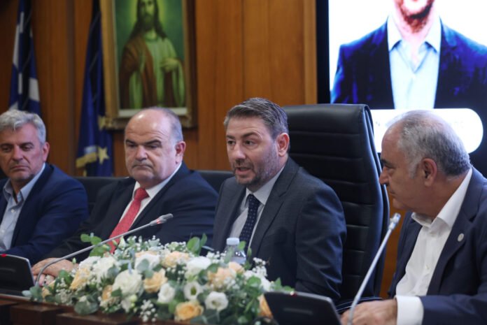Οι επτά προτάσεις του ΠΑΣΟΚ για την αναγέννηση της μικρομεσαίας επιχείρησης